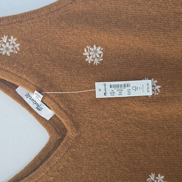 NWT: Madewell Floral-Embroidered V-Neck Sweater Tank - Picture 5 of 8